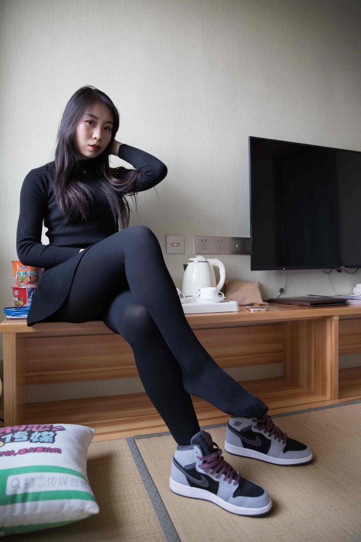 物恋传媒摄影视频149 美足美脚丝袜28P+1V