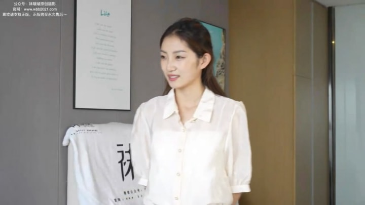 袜啵啵美脚玉足视频NO.241 小沫-三双高跟鞋、肉丝（脚尖加固款）、裸足