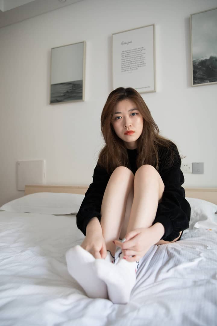 物恋传媒230-极品美足美女光脚视频
