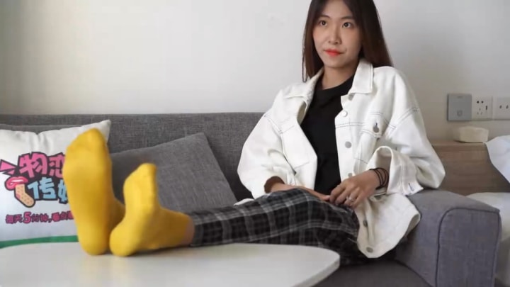 物恋传媒美脚摄影234棉袜足控玉足视频